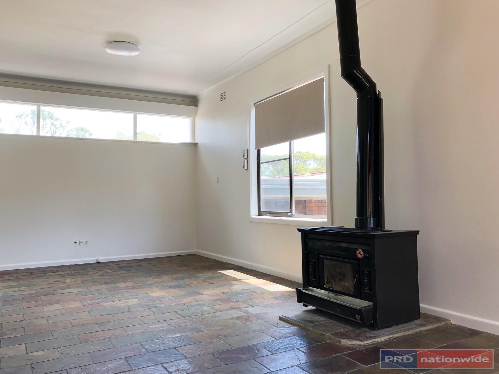 21 Doris Street PICNIC POINT 5