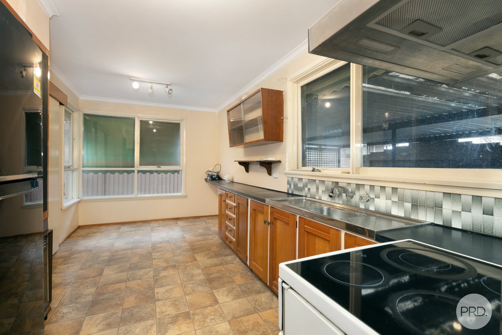 21 Dover Street WENDOUREE 4