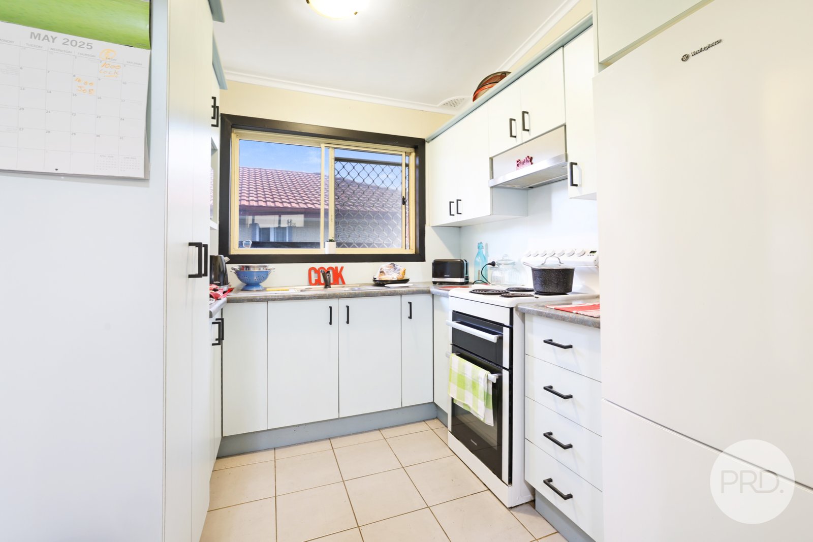 21 Drummond Road TAMWORTH 6