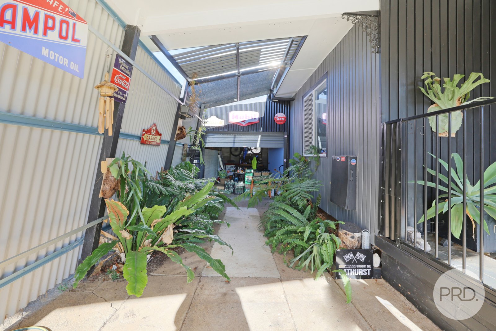 21 Drummond Road TAMWORTH 15