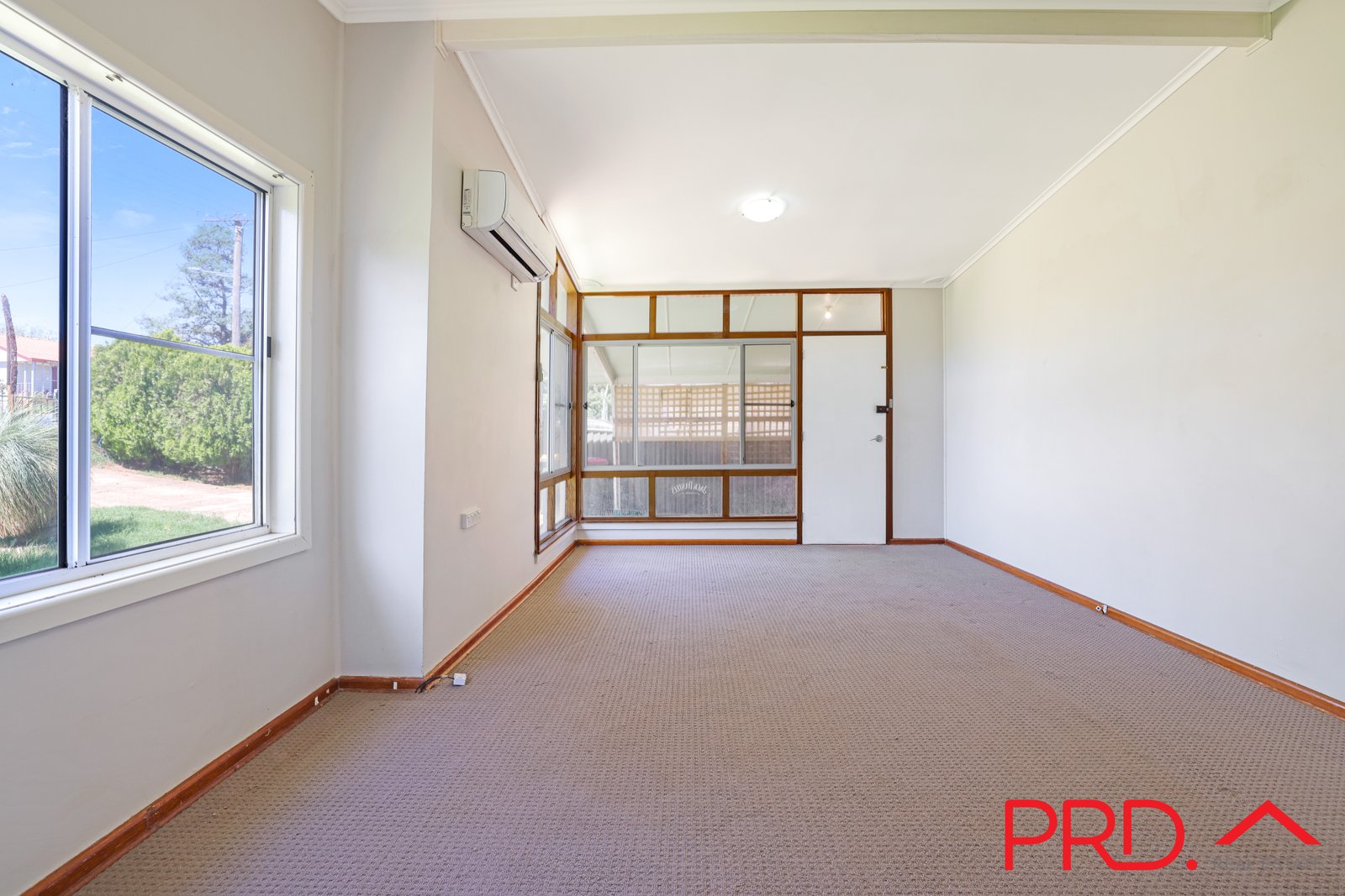 21 Drummond Road TAMWORTH 7