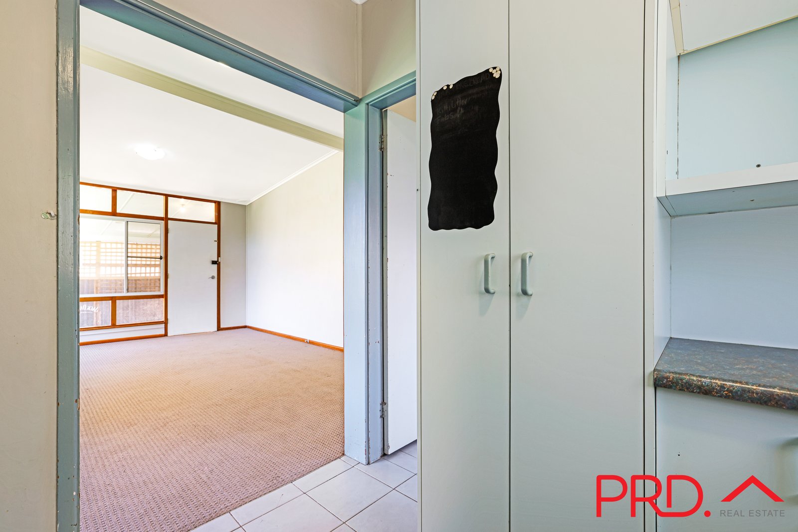 21 Drummond Road TAMWORTH 11