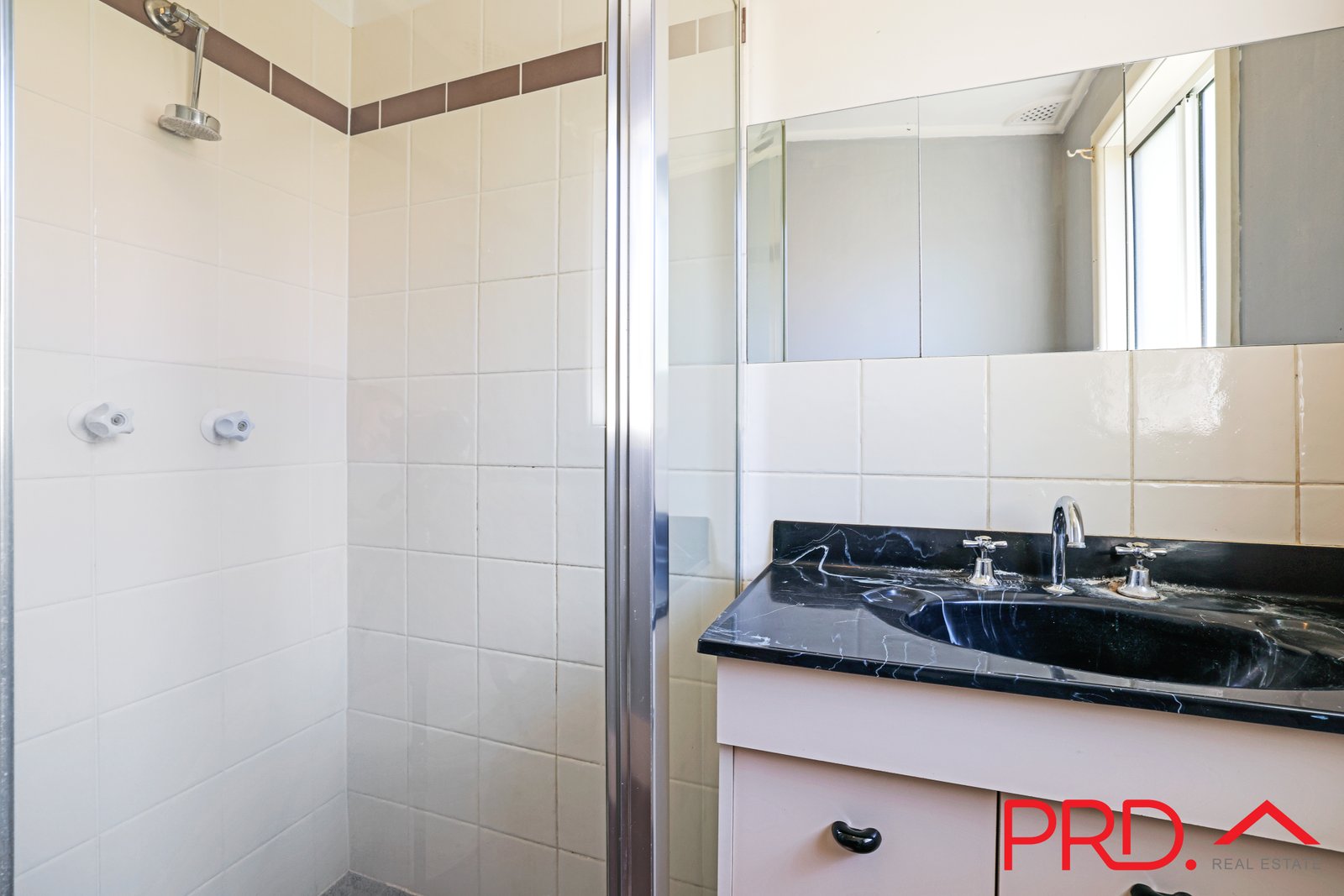 21 Drummond Road TAMWORTH 15