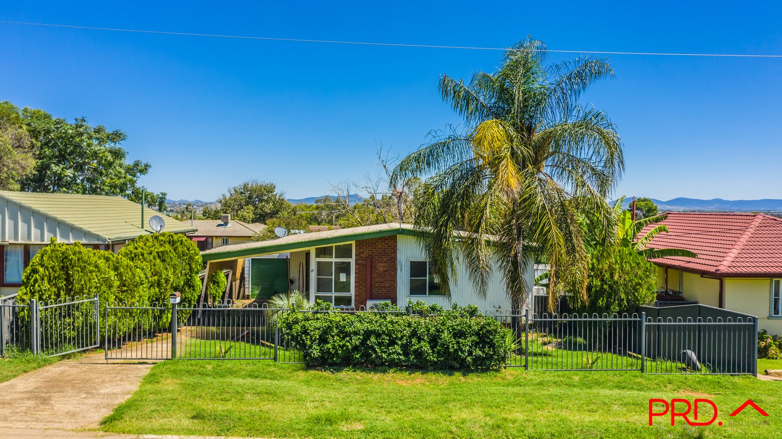 21 Drummond Road TAMWORTH 22