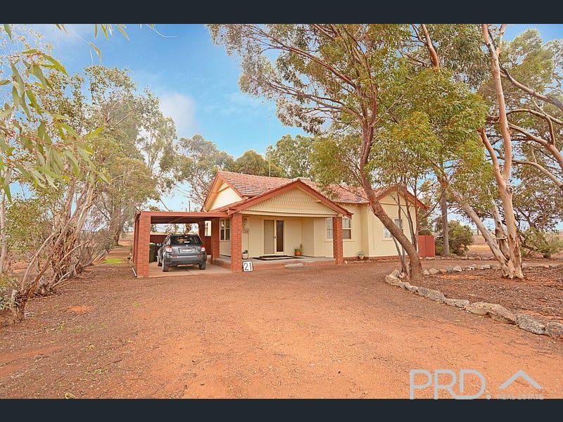 21 Dumosa Street RED CLIFFS 2