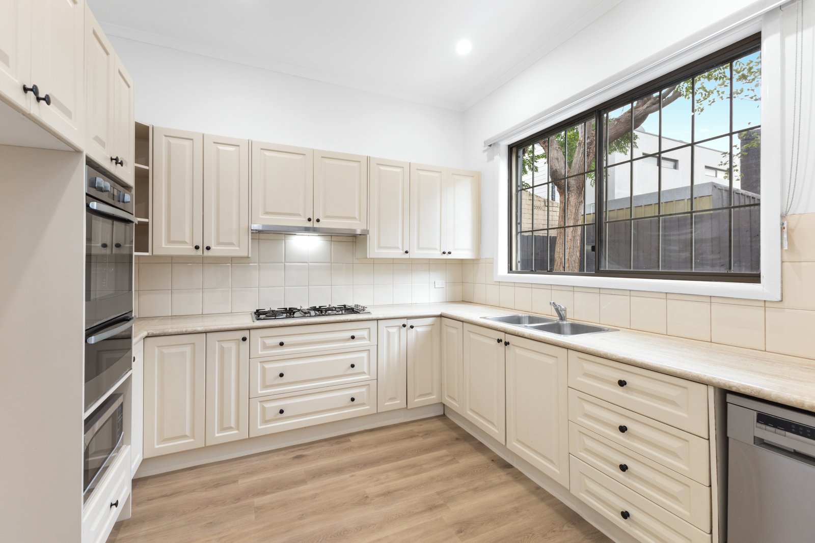 Gallery: 21 Earl Street