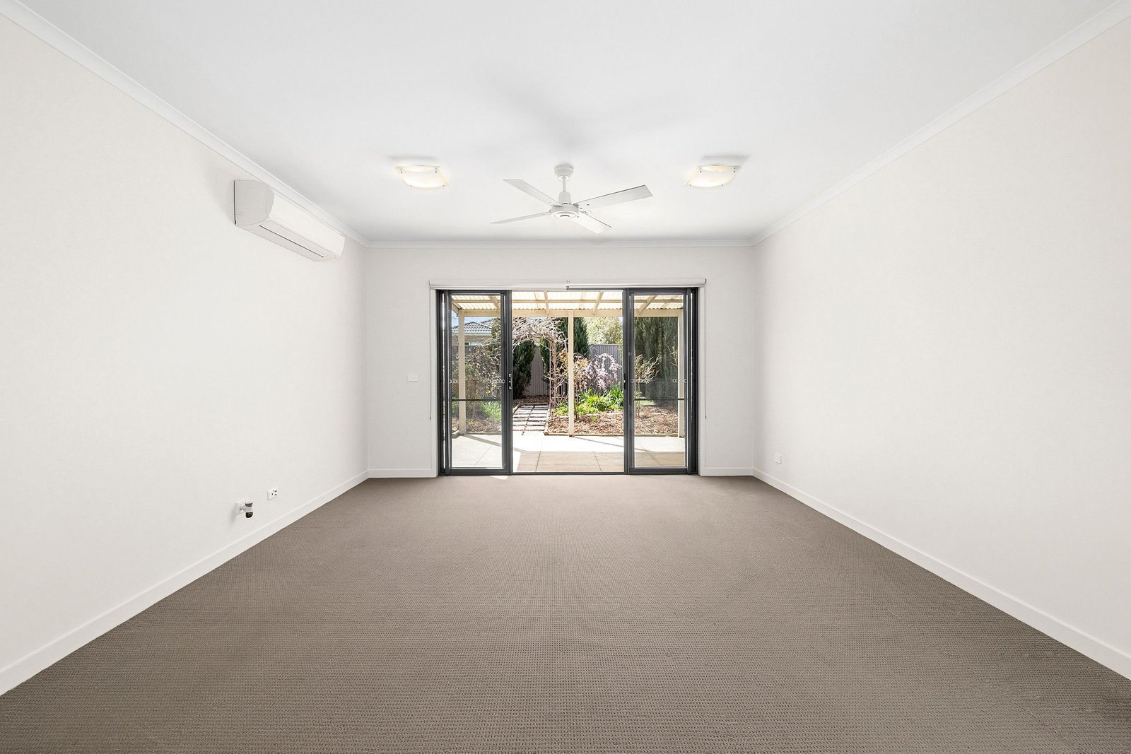Gallery: 21 Echo Place