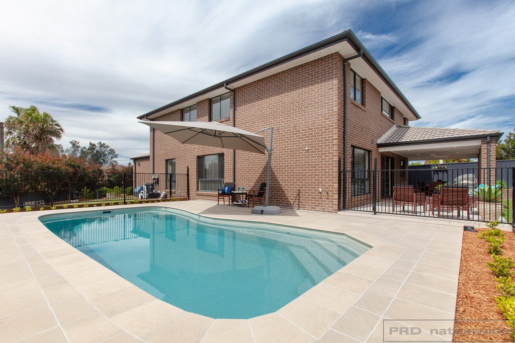 21 Edwards Avenue THORNTON 8