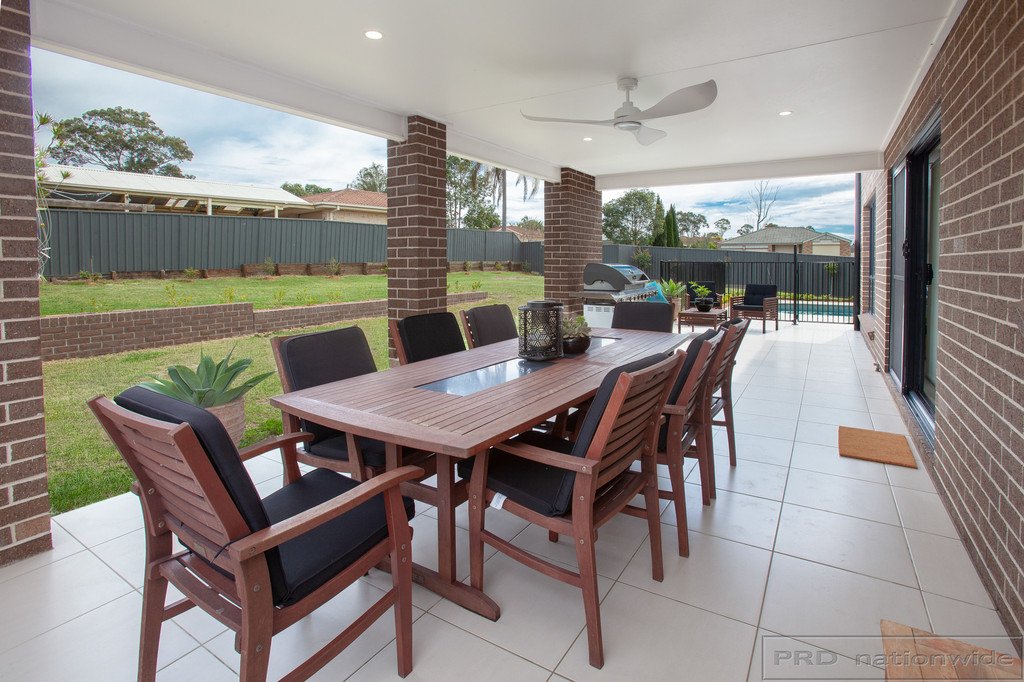 21 Edwards Avenue THORNTON 12