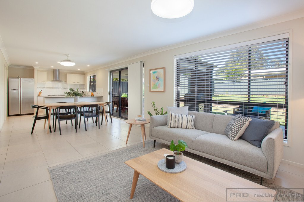 21 Edwards Avenue THORNTON 17