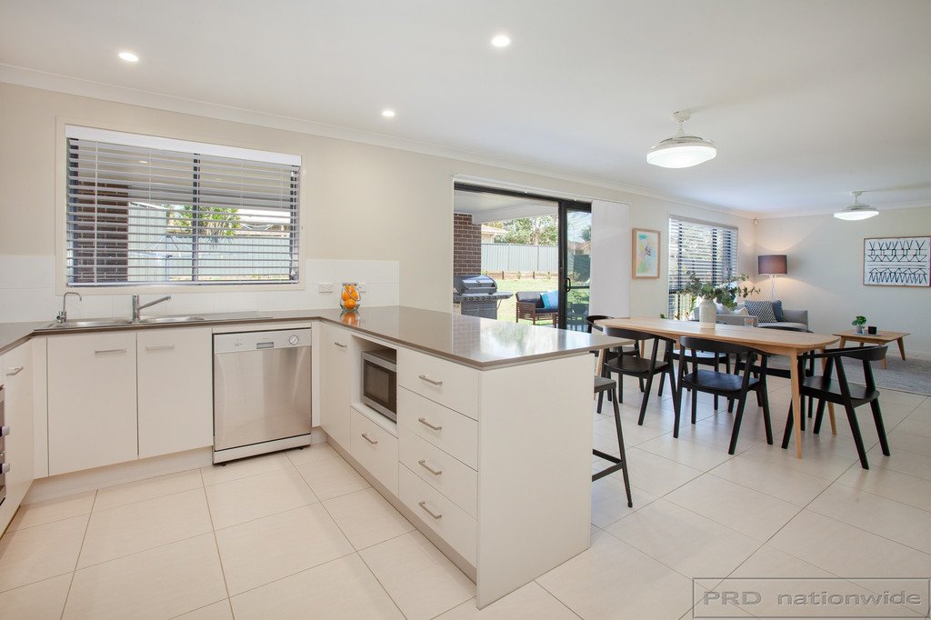 21 Edwards Avenue THORNTON 22