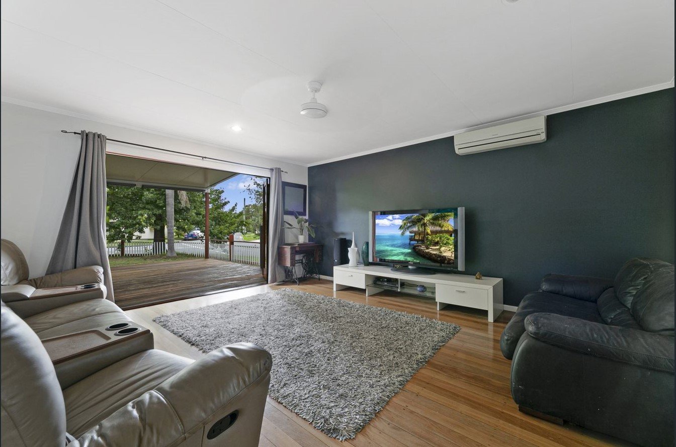 21 Elanora Drive BURLEIGH HEADS 5