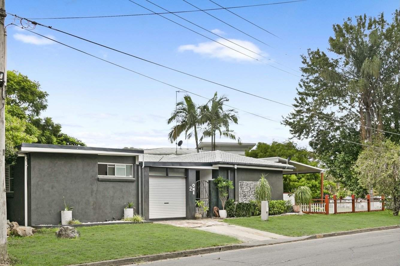 21 Elanora Drive BURLEIGH HEADS 12