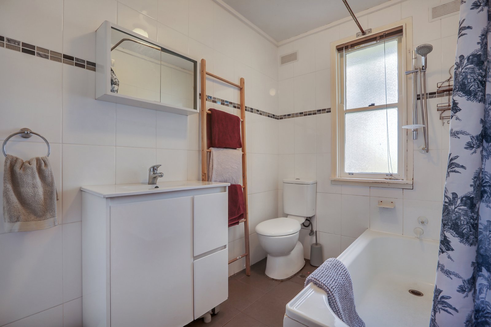 21 Eleebana Crescent KOONAWARRA 5