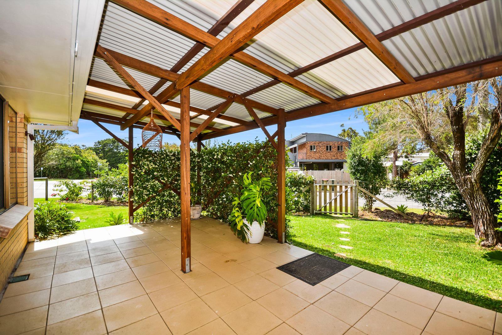 2/1 Elizabeth Street FINGAL HEAD 2