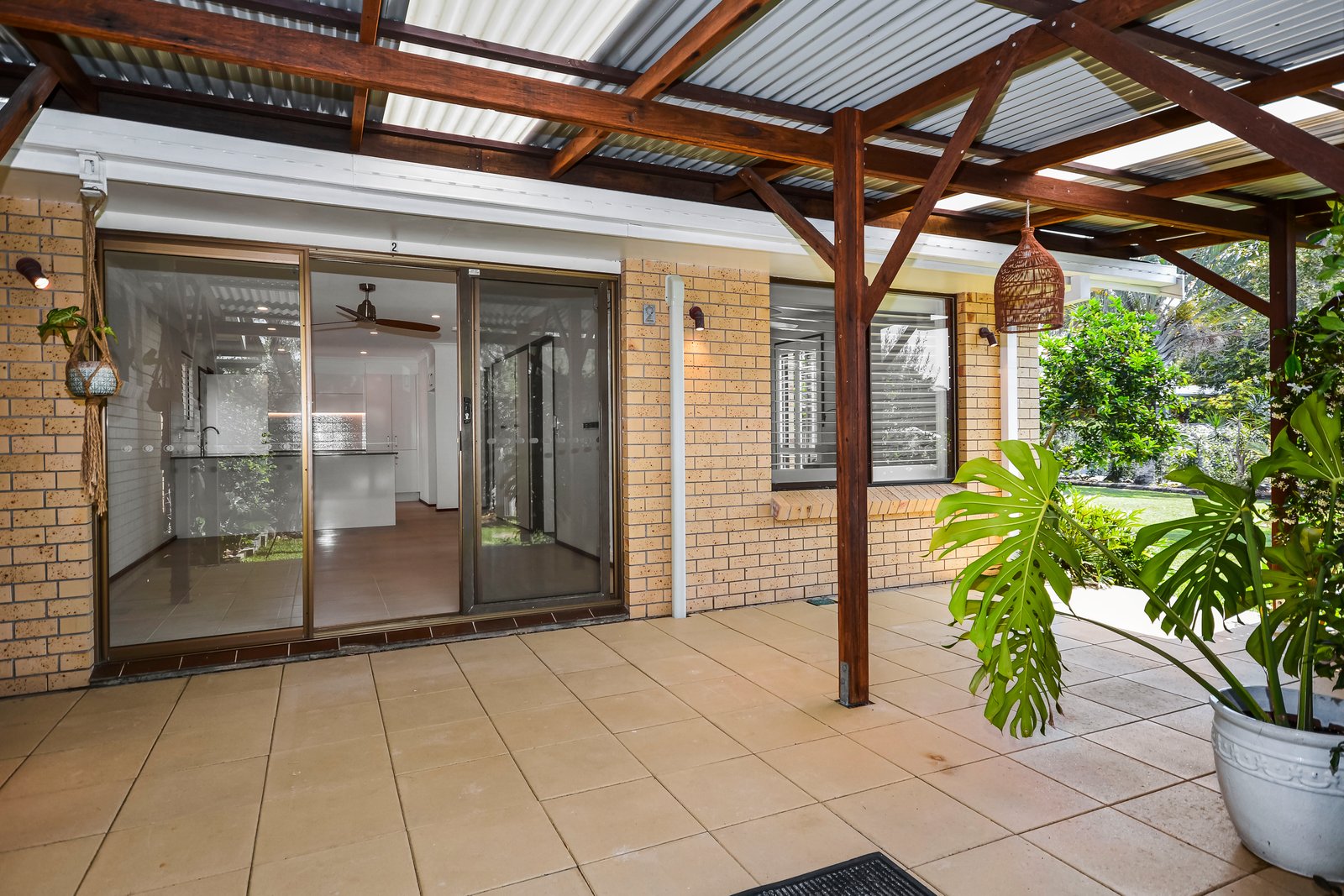 2/1 Elizabeth Street FINGAL HEAD 3