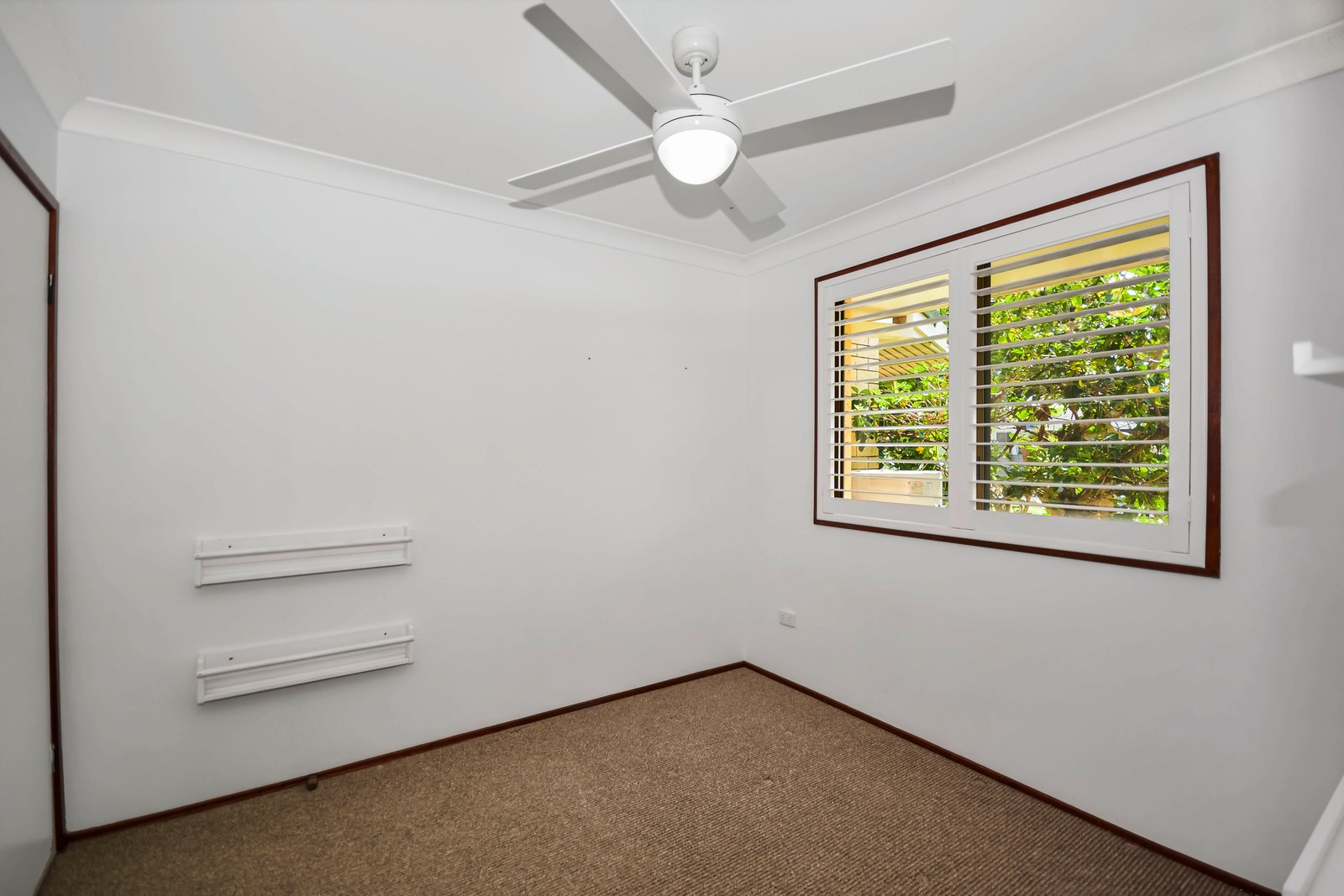 2/1 Elizabeth Street FINGAL HEAD 9
