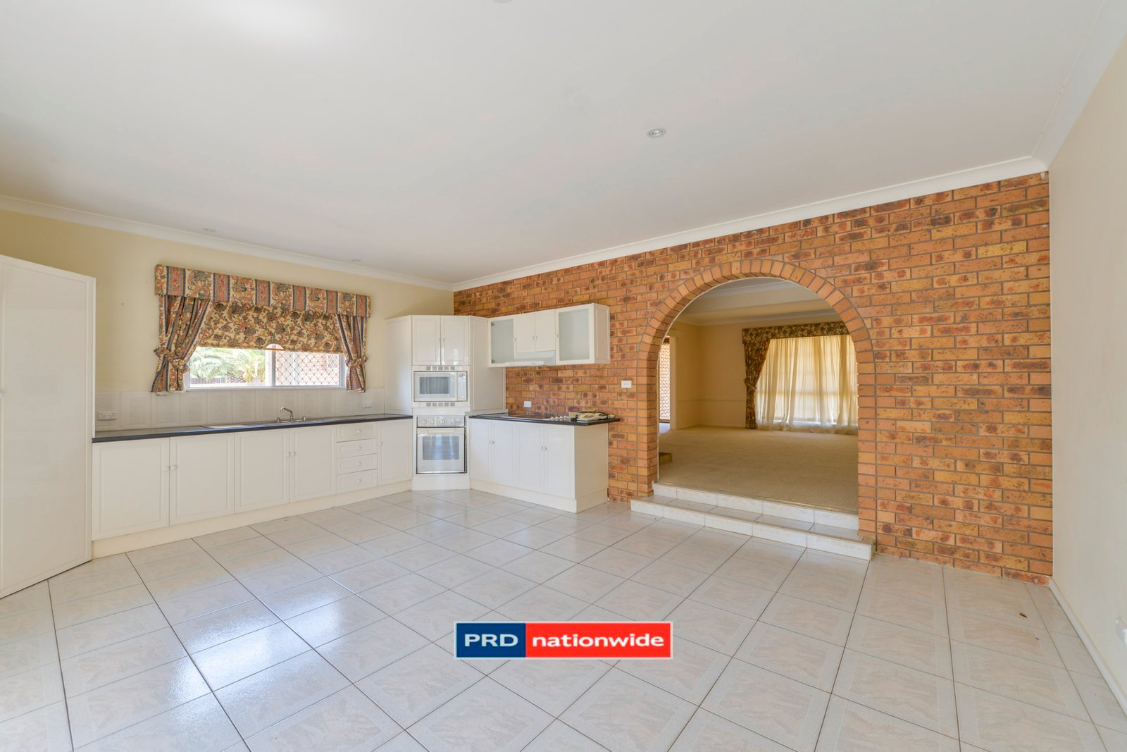 21 Elm Street TAMWORTH 4