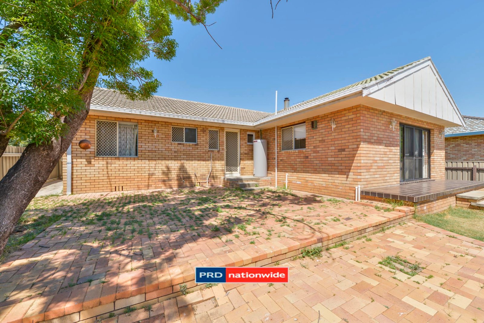 21 Elm Street TAMWORTH 10