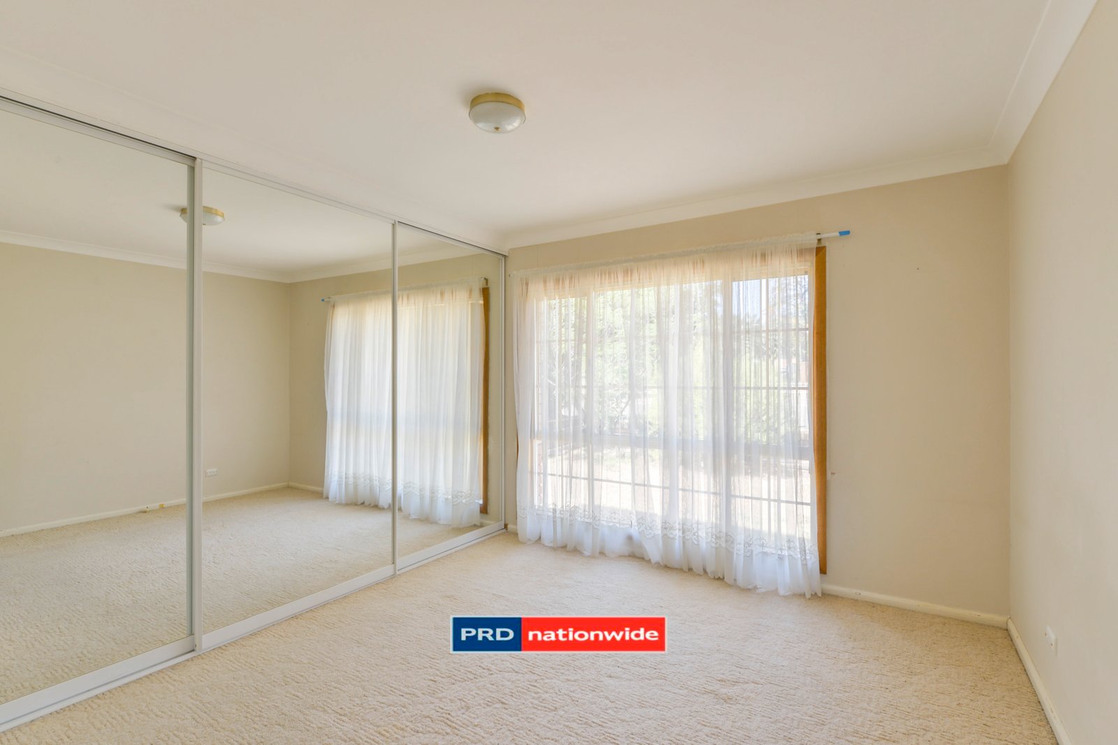 21 Elm Street TAMWORTH 16