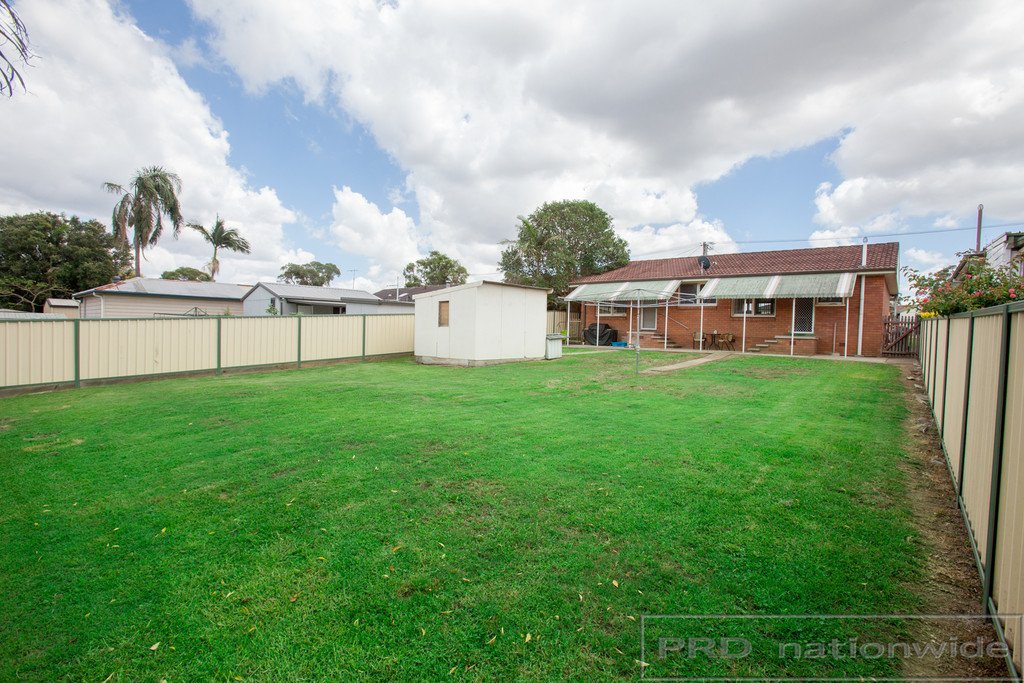 21 Enright St  BERESFIELD 16