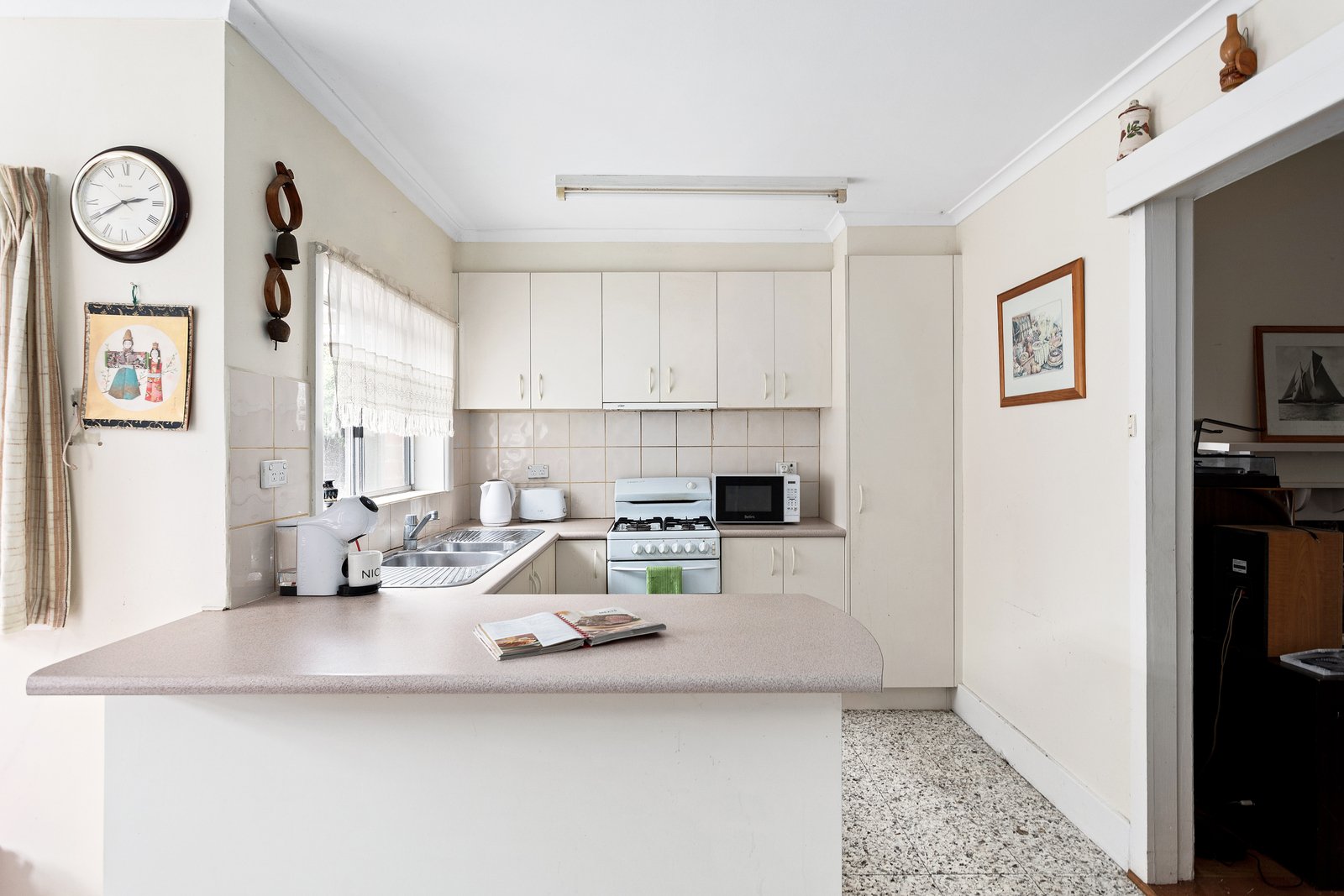 Real Estate and Property in 21 Etna Street, Glen Huntly, VIC