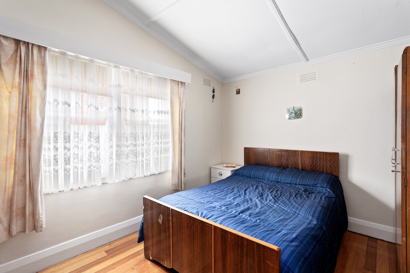 Real Estate and Property in 21 Etna Street, Glen Huntly, VIC