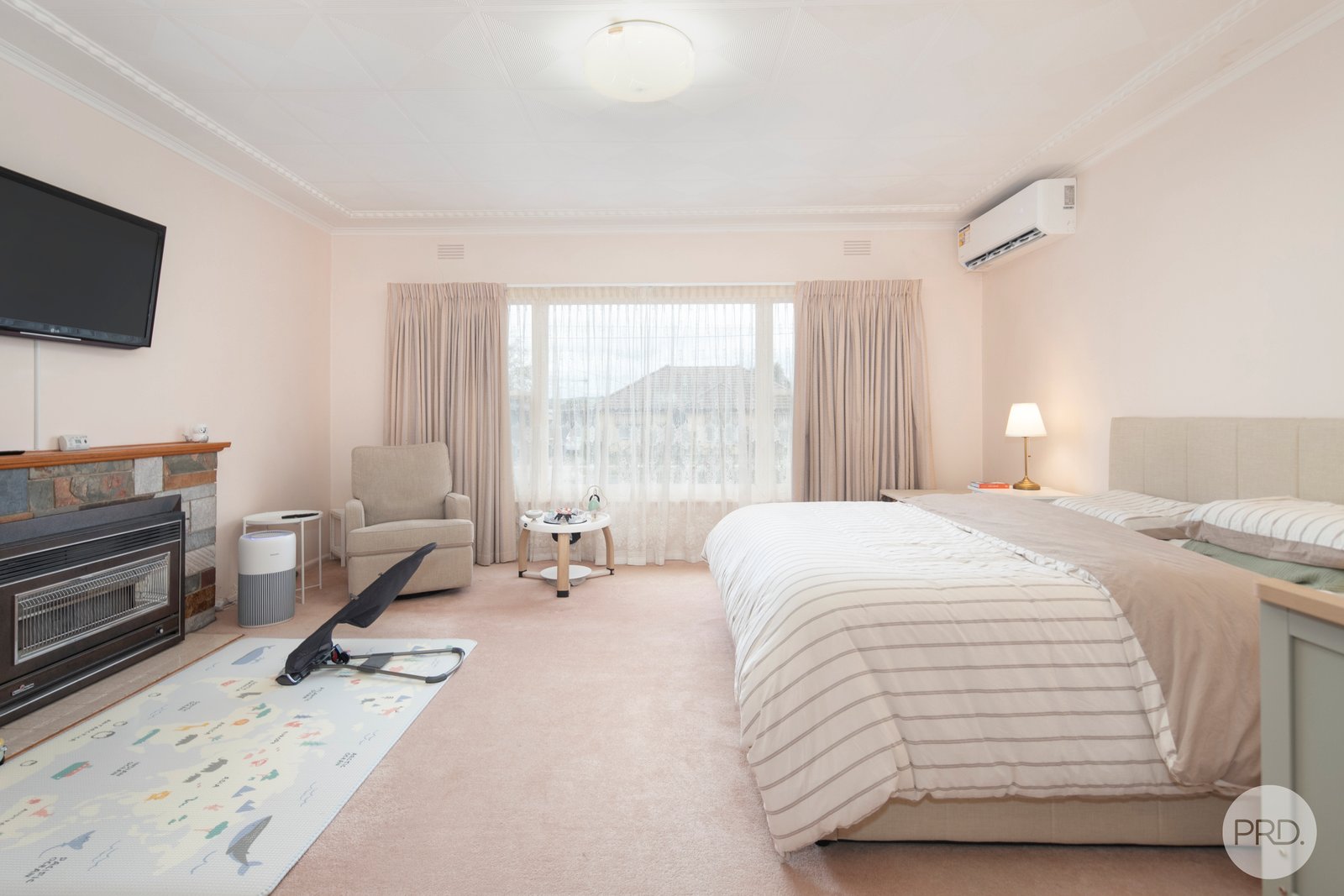 21 Eton Street WENDOUREE 2