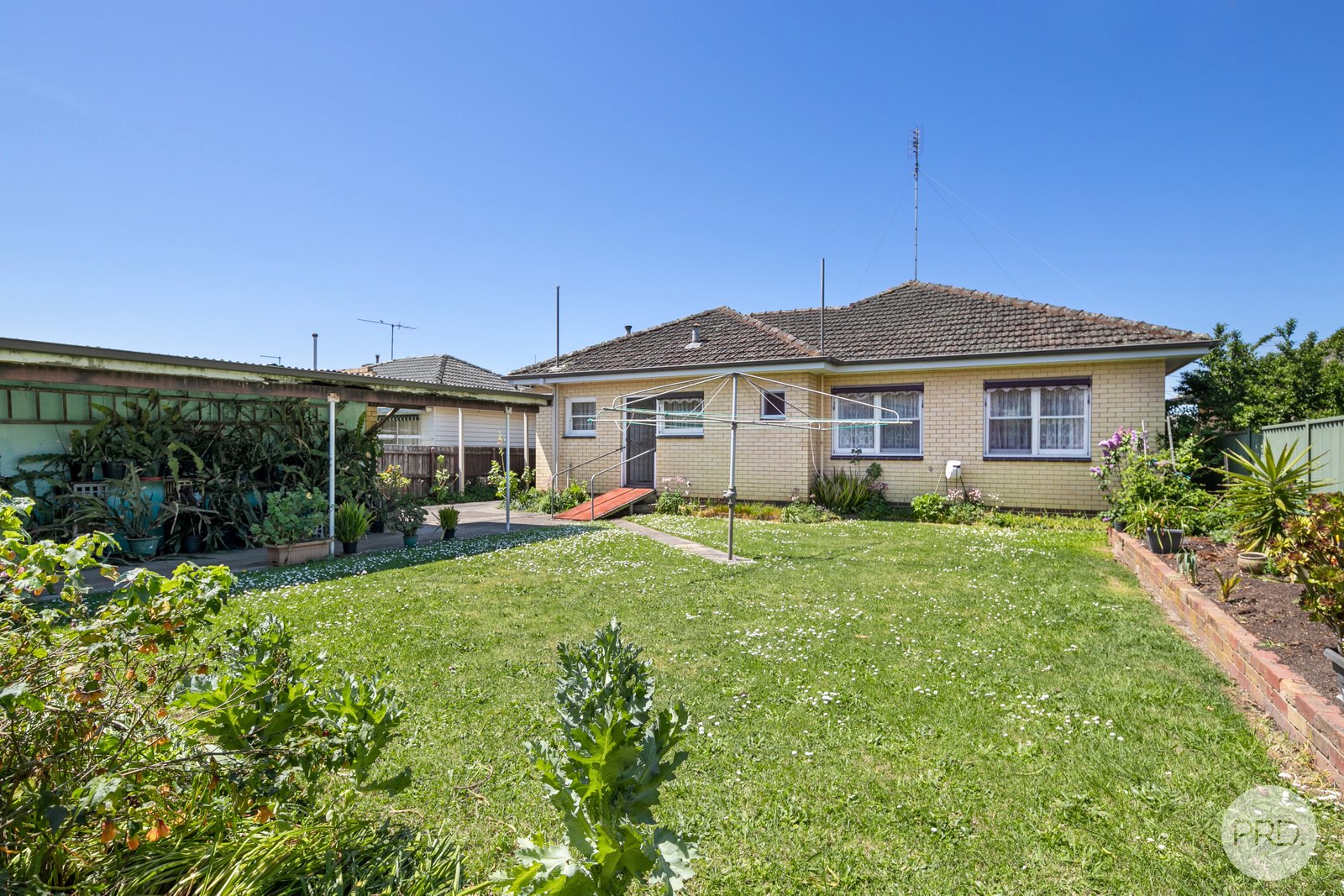 21 Eton Street WENDOUREE 11