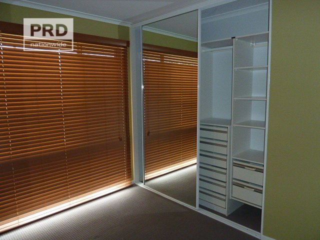 21 Fairway Drive CASINO 7