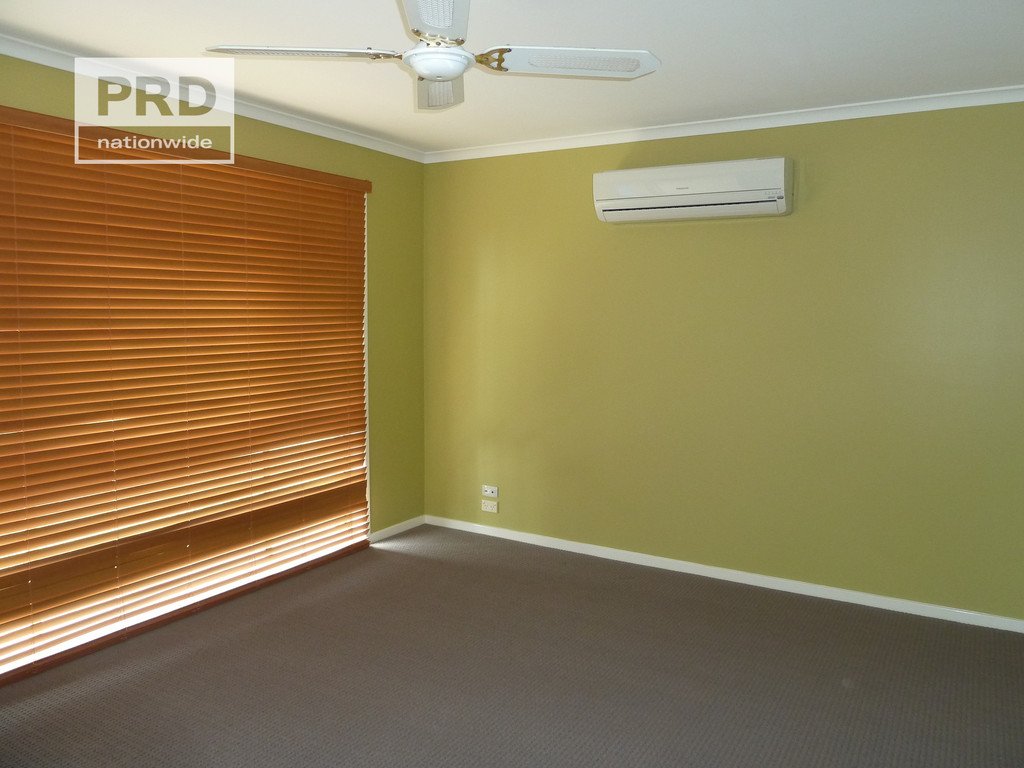 21 Fairway Drive CASINO 9