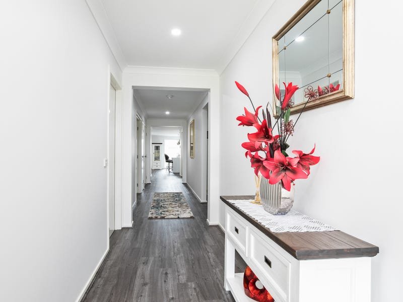 21 Fairway Street RUTHERFORD 3