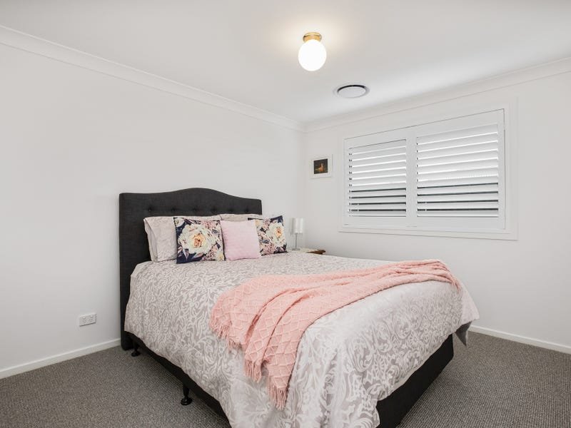 21 Fairway Street RUTHERFORD 16
