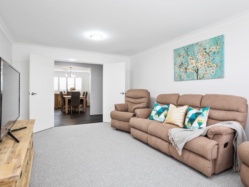 21 Fairway Street RUTHERFORD 19