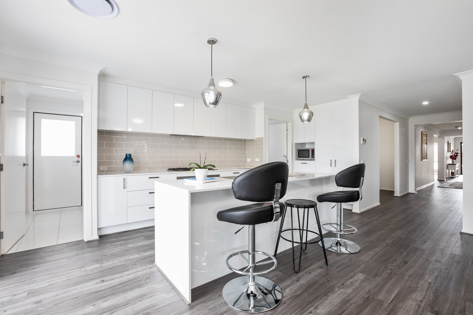 21 Fairway Street RUTHERFORD 8