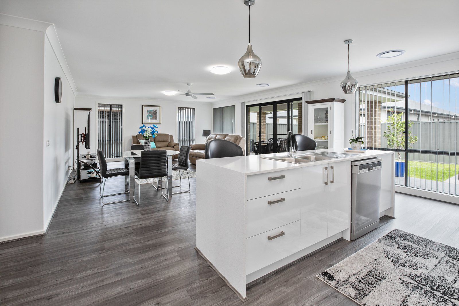 21 Fairway Street RUTHERFORD 9