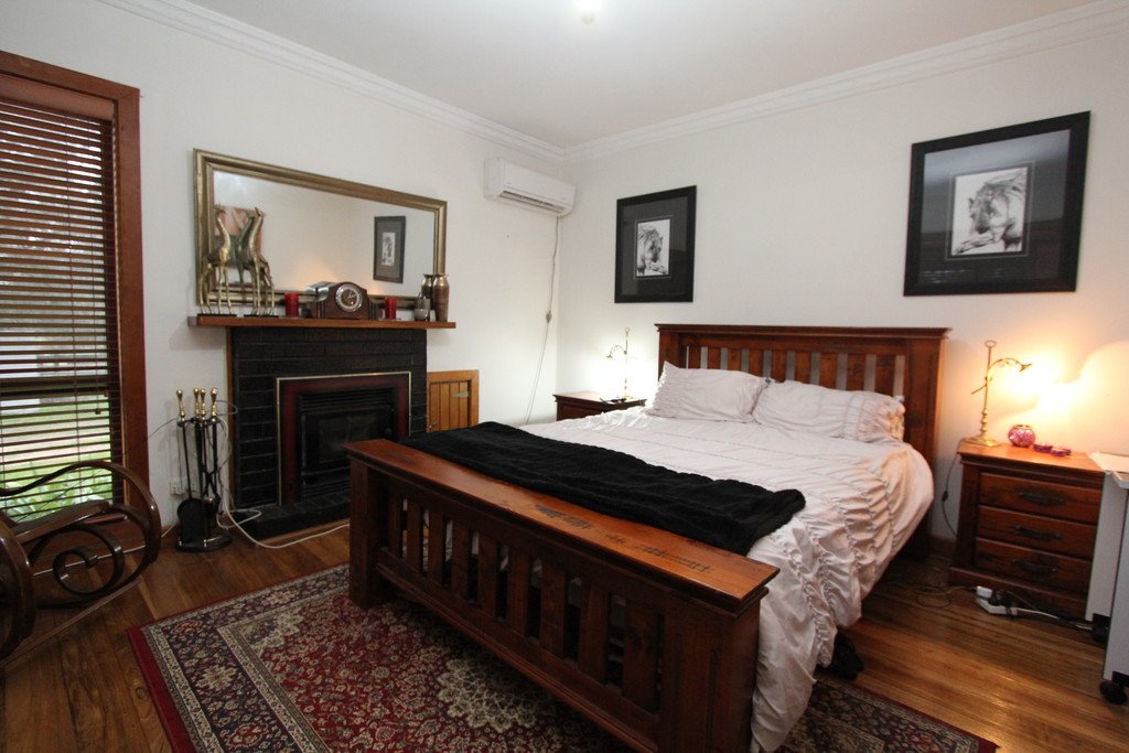 21 Falkner Street LINTON 9