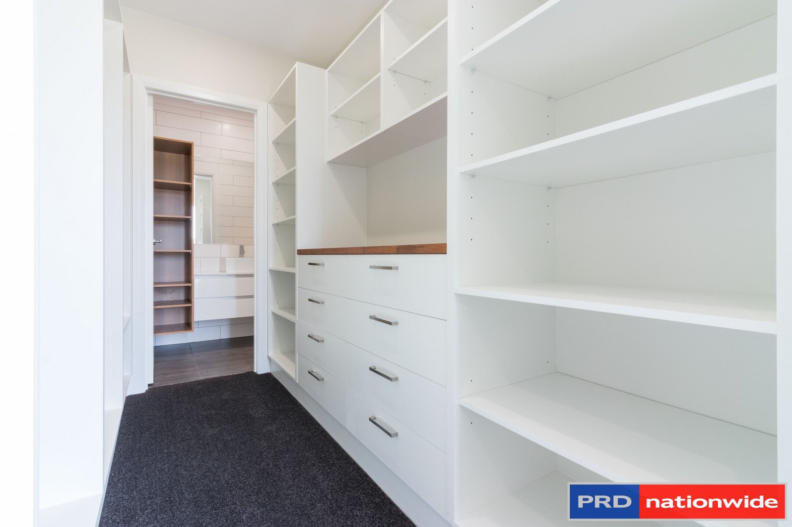 21 Finch Street BUNGENDORE 12