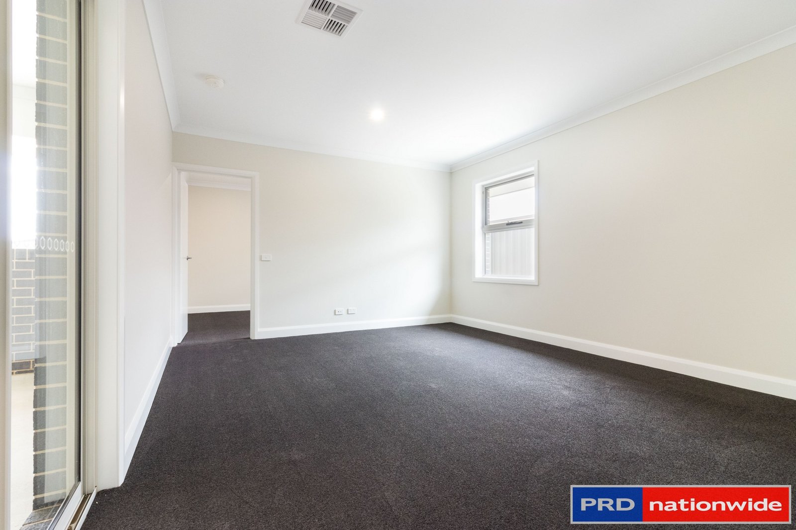 21 Finch Street BUNGENDORE 18