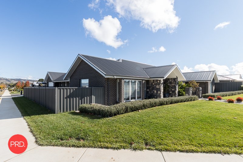 21 Finch Street BUNGENDORE 2
