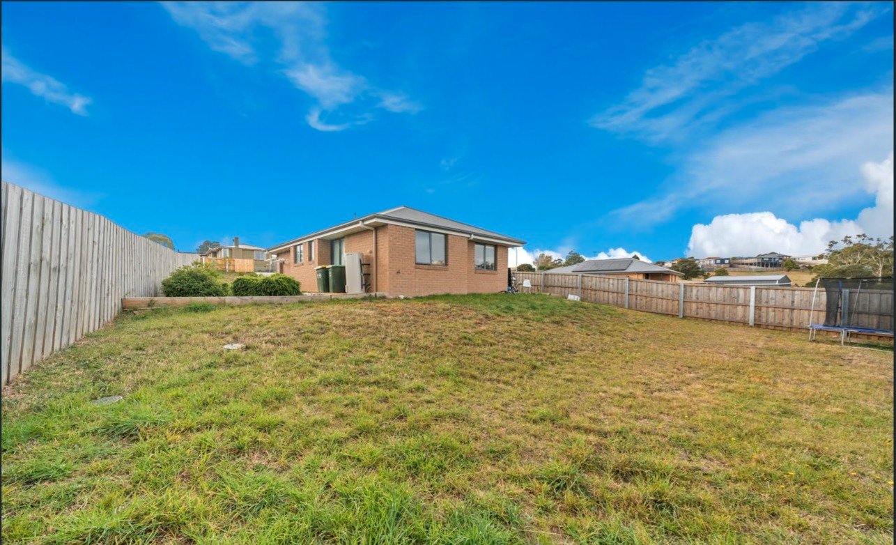 21 Fisher Drive HERDSMANS COVE 9