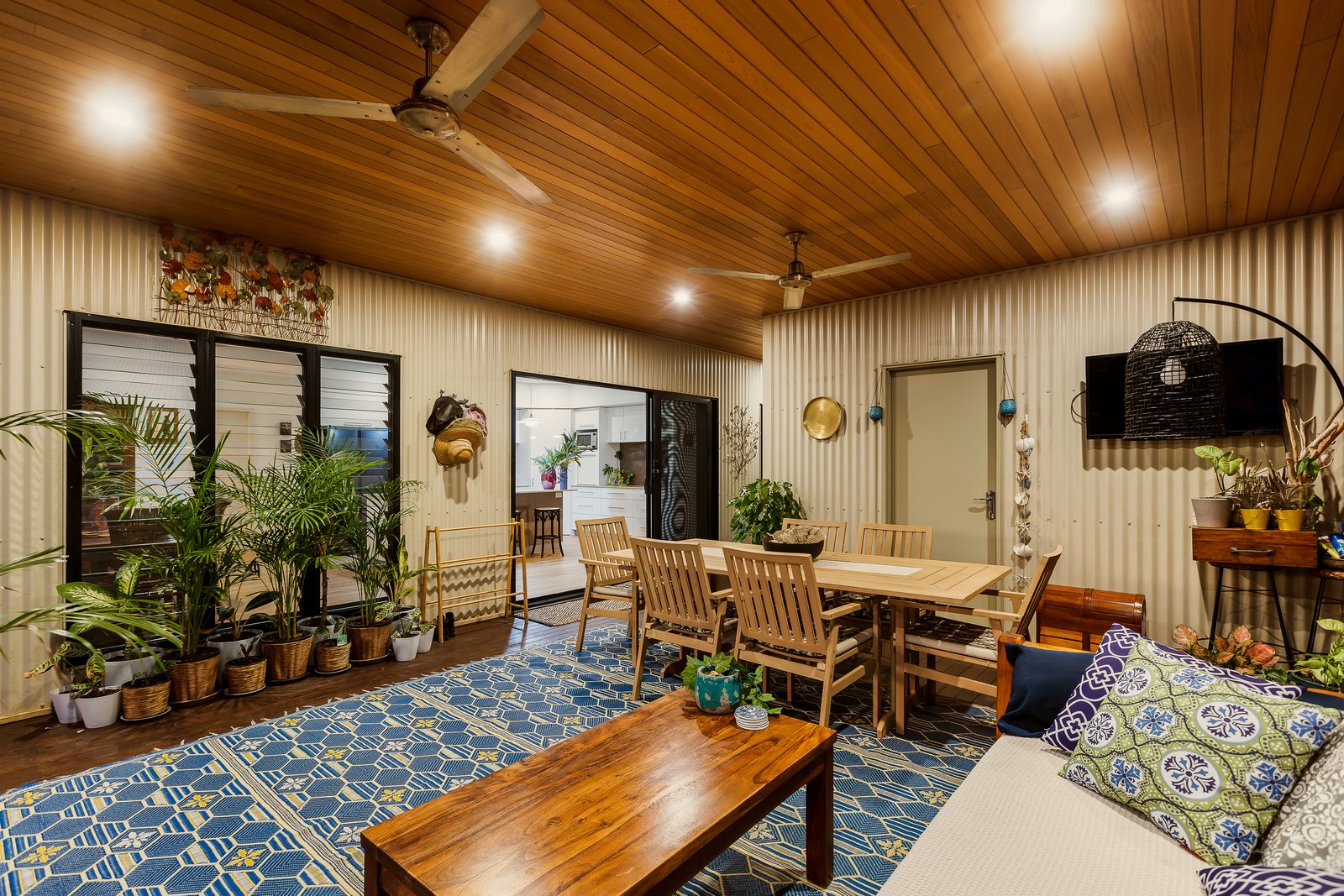 21 Foy Way BILINGURR 11