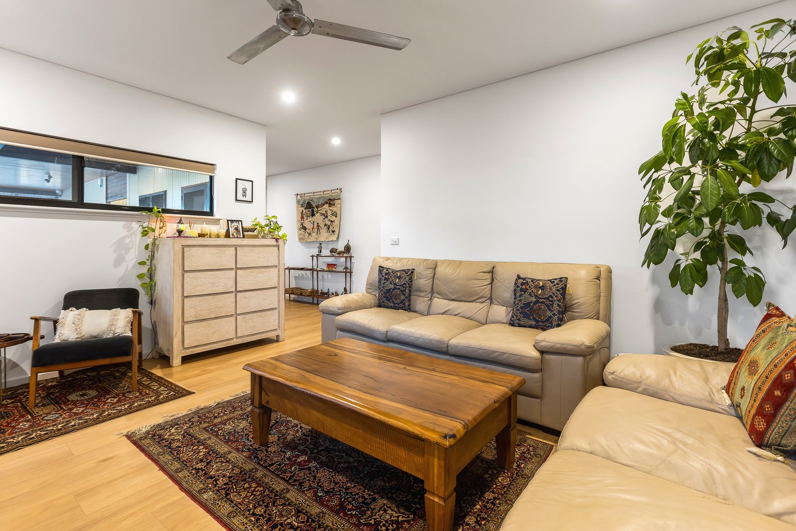 21 Foy Way BILINGURR 18