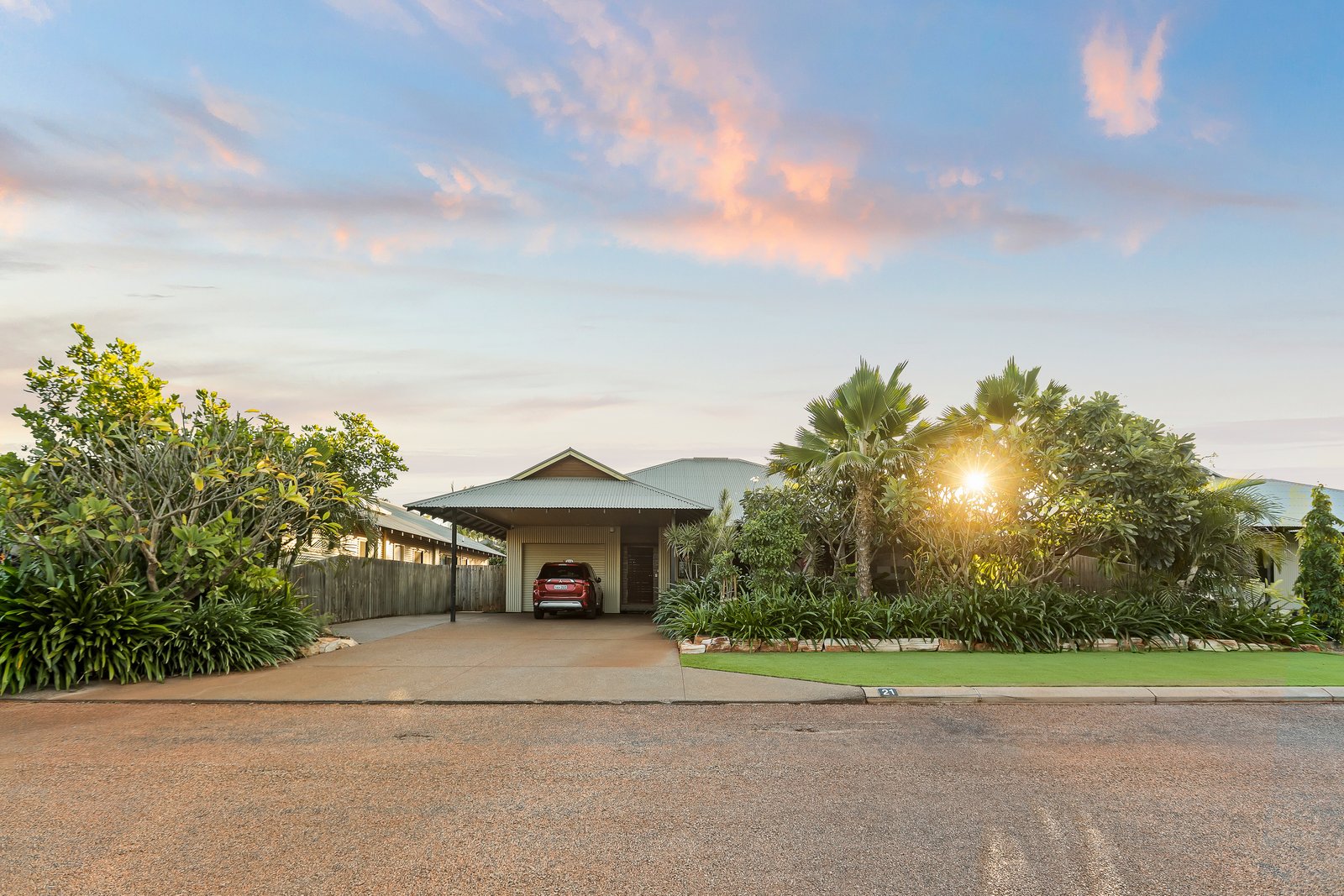 21 Foy Way BILINGURR 26