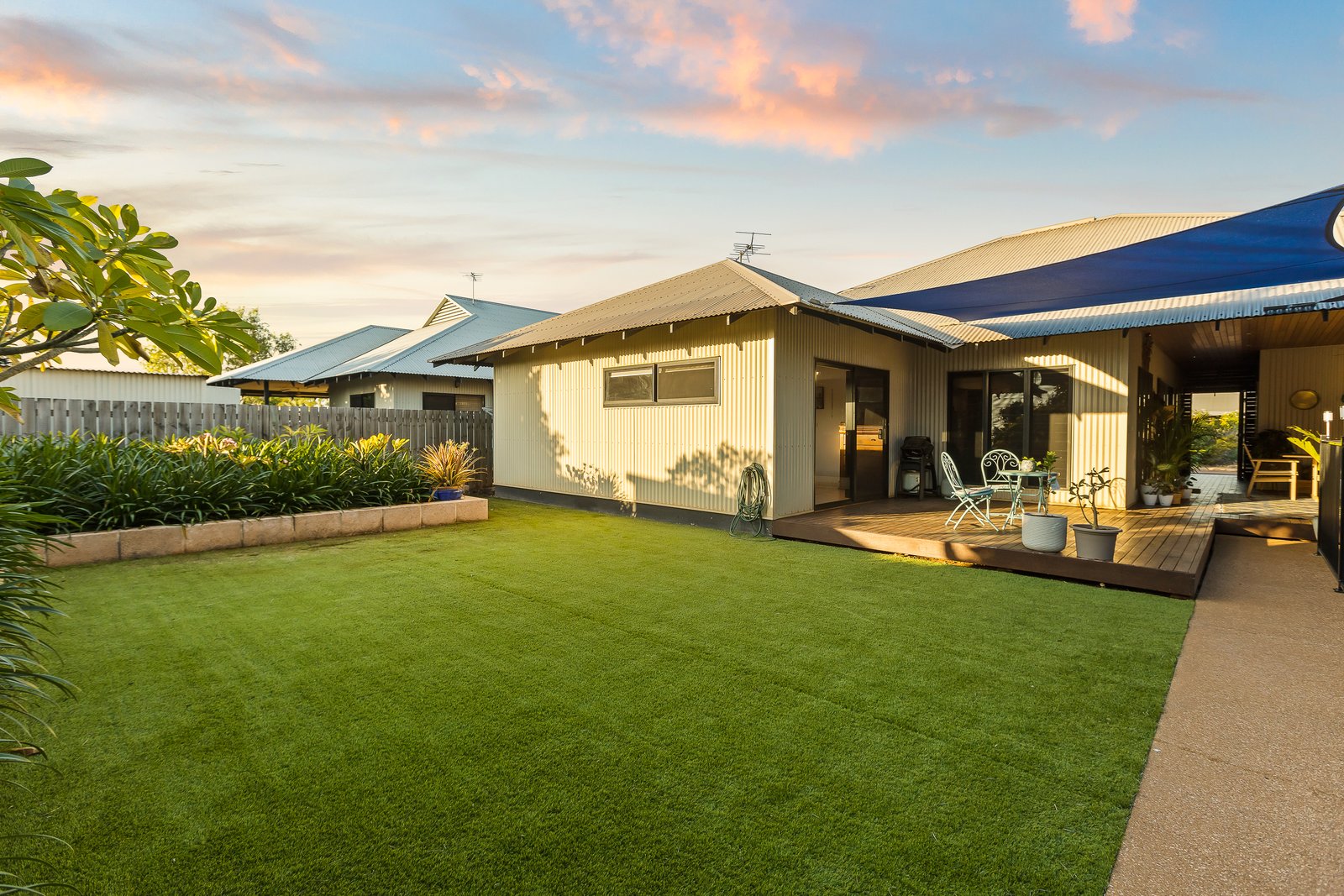 21 Foy Way BILINGURR 35