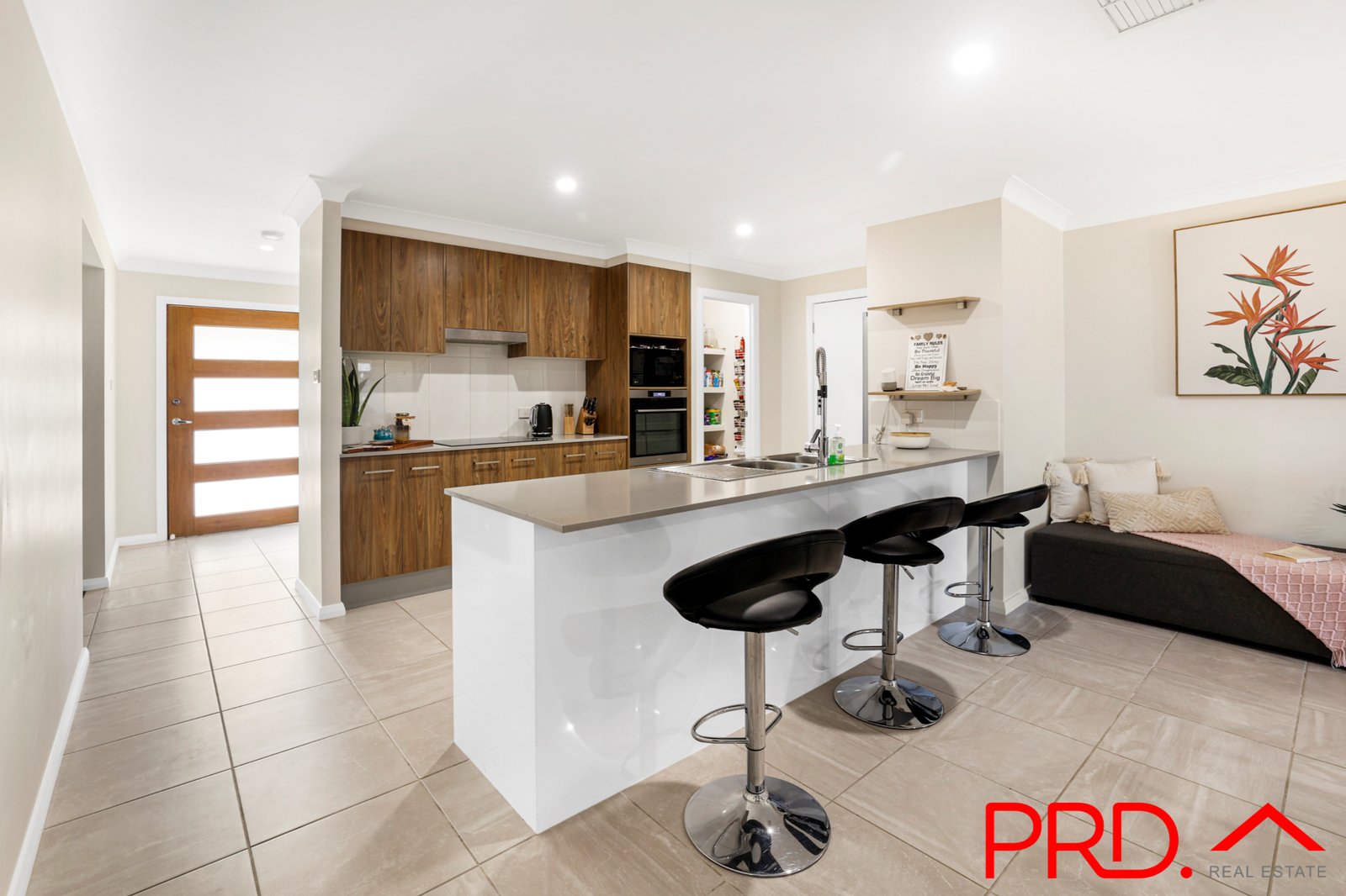 21 Galah Drive TAMWORTH 3