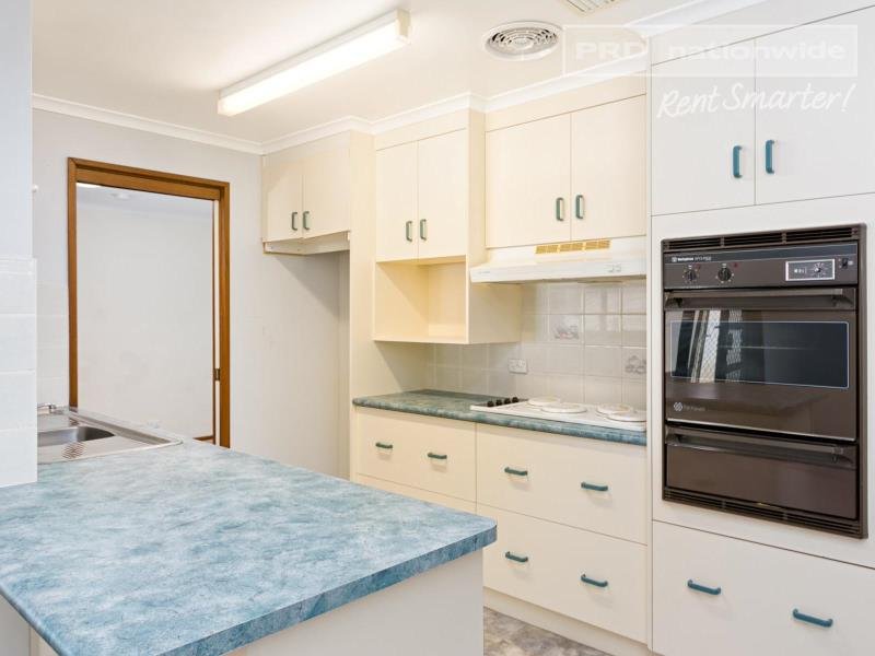 21 Gardenia Avenue LAKE ALBERT 5