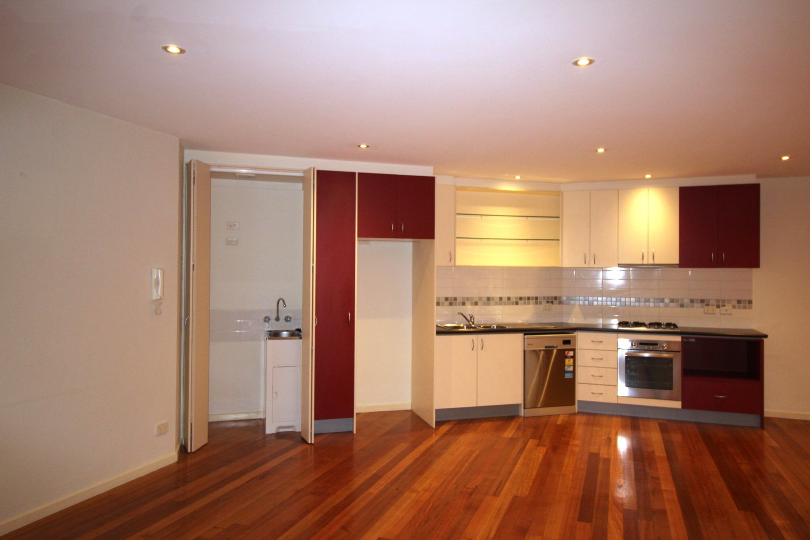 Gallery: 2/1 Garfield Street