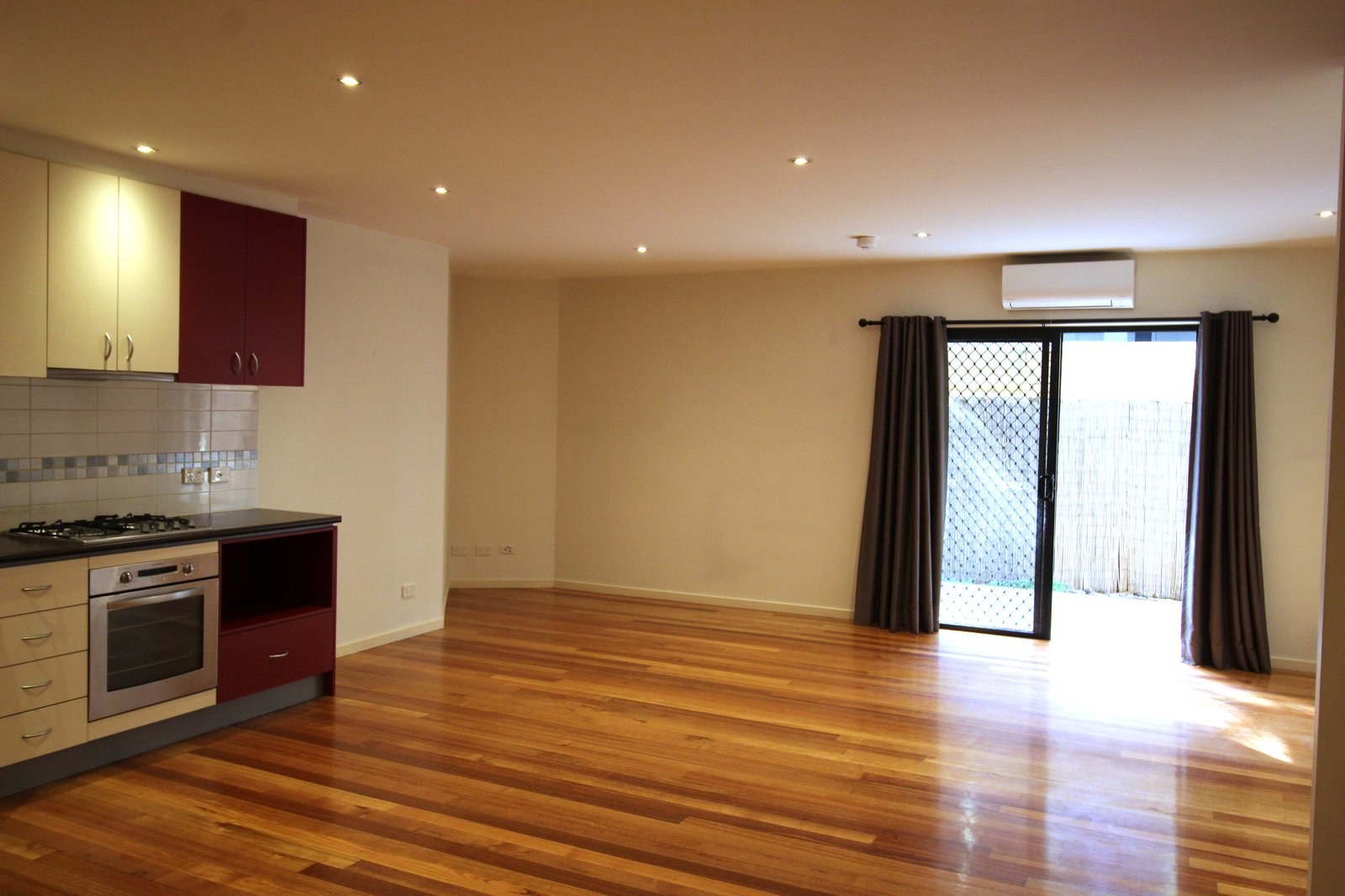 Gallery: 2/1 Garfield Street