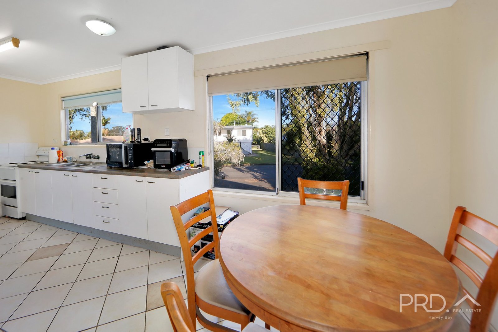 21 Gibbs Street URANGAN 11